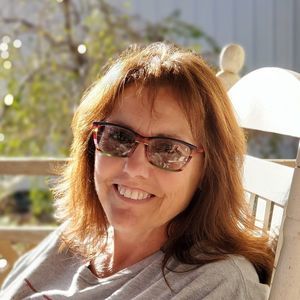 Meet your Posher, Cathy